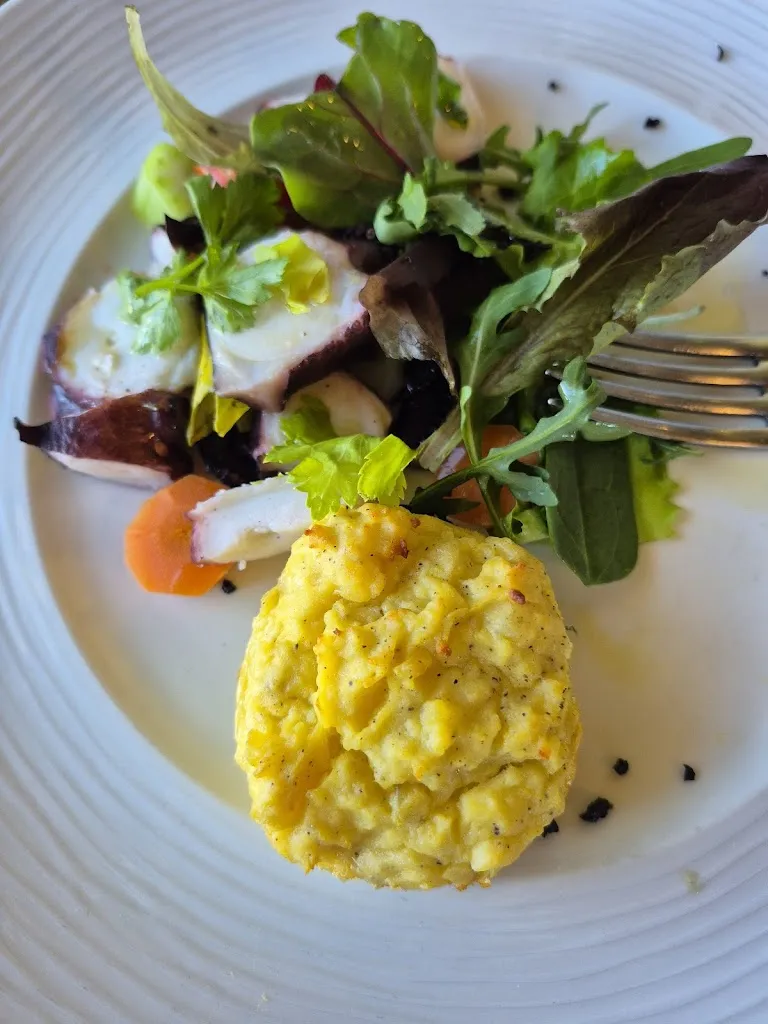 Francesco Gratteri_Max Trattoria Enoteca_Cirò Marina_review