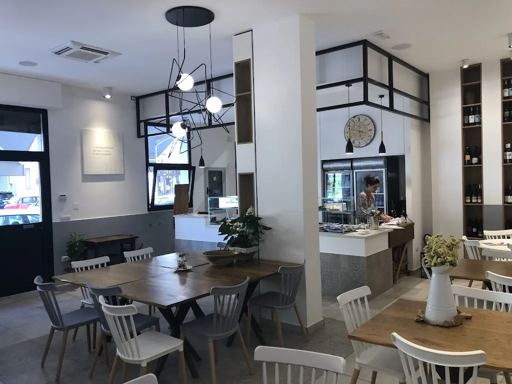 A Casalura restaurant in Cirò Marina