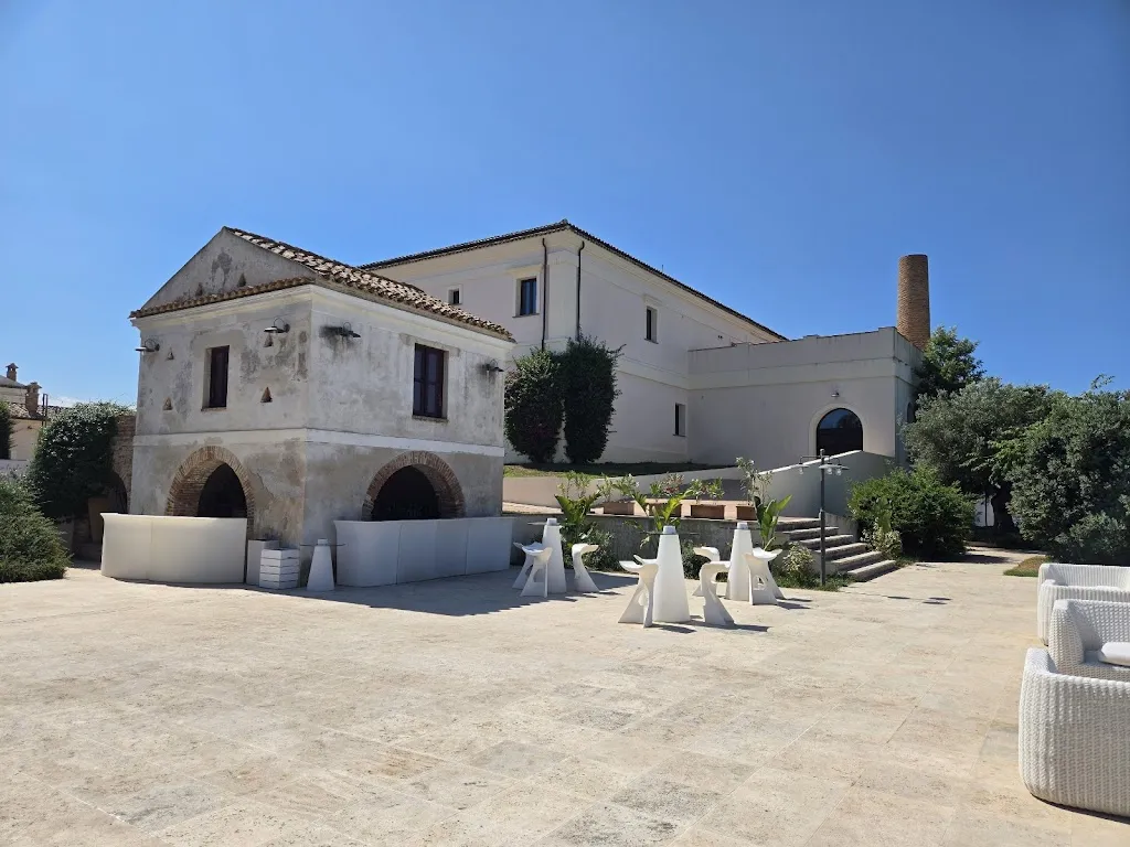 Italo Marchesi_Borgo Saverona_Cirò Marina_review