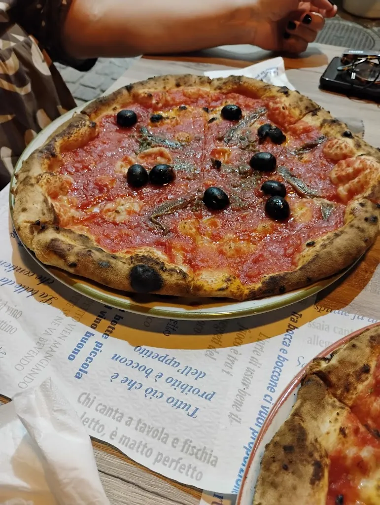 Gaetano Grassi_Pizzeria da Raffaele_Cirò Marina_review