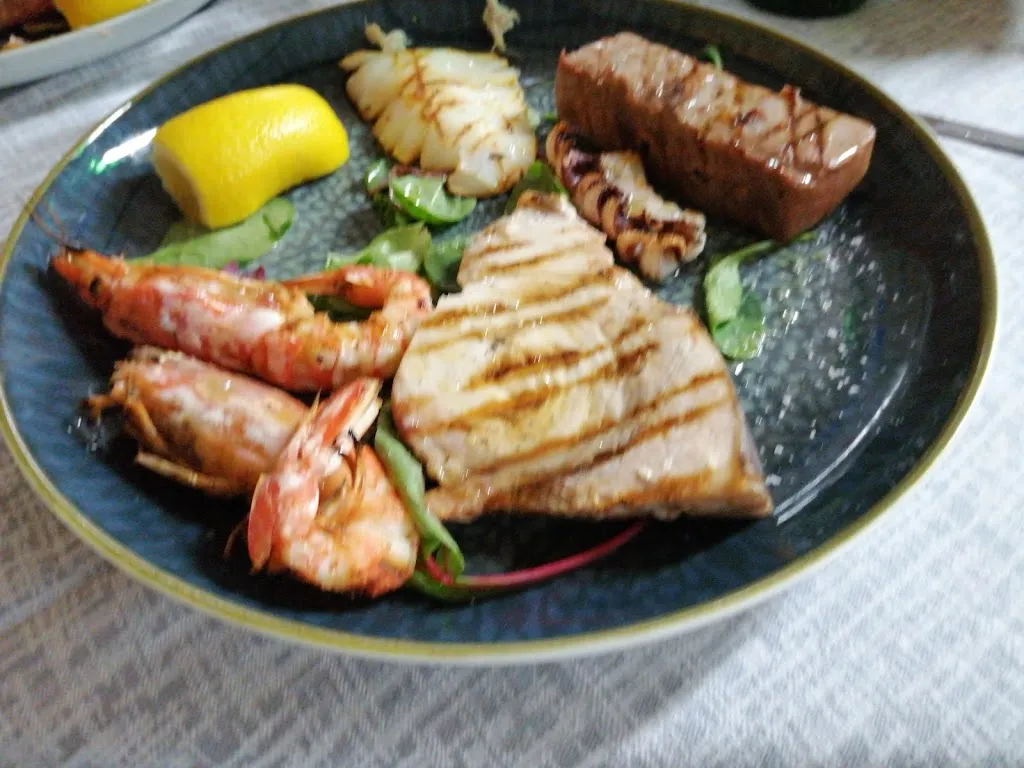 Menu_Malibu' Beach- Restaurant Drink Music_Cirò Marina_image_3