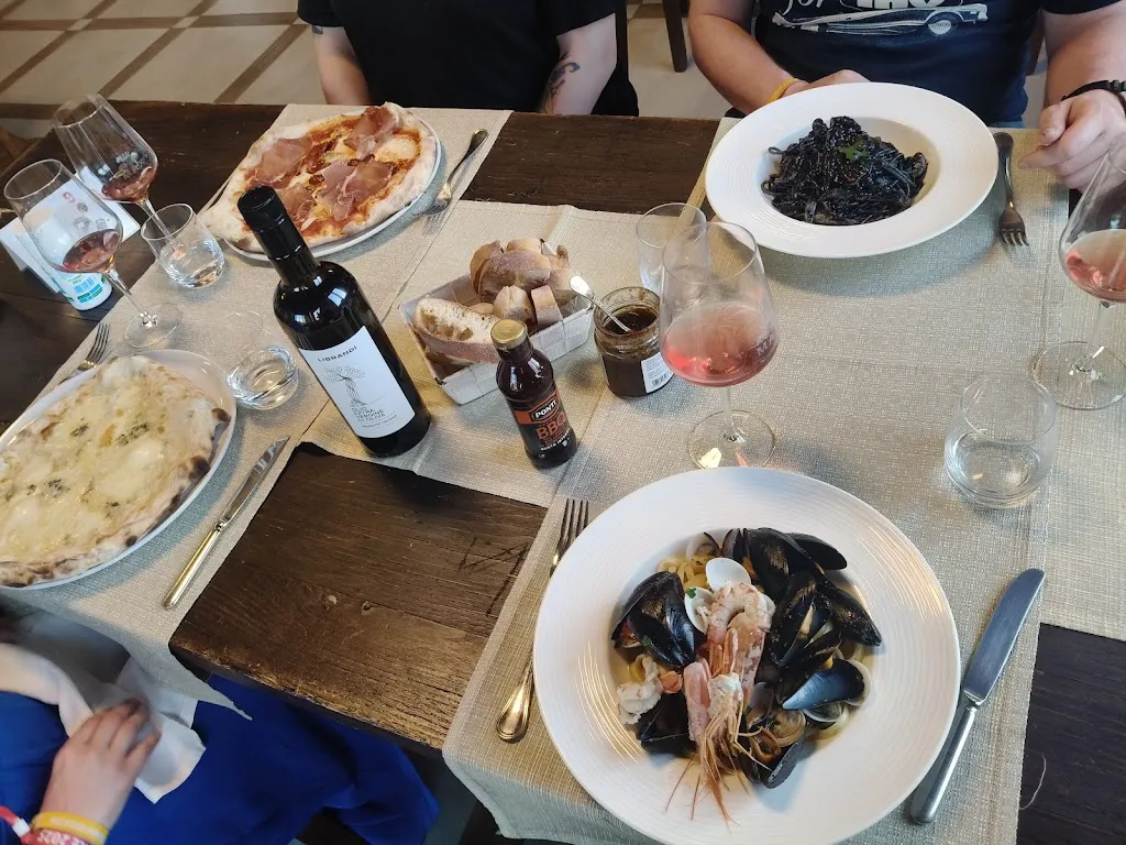 Su bejba_Max Di Salvatore Murano & C._Cirò Marina_review