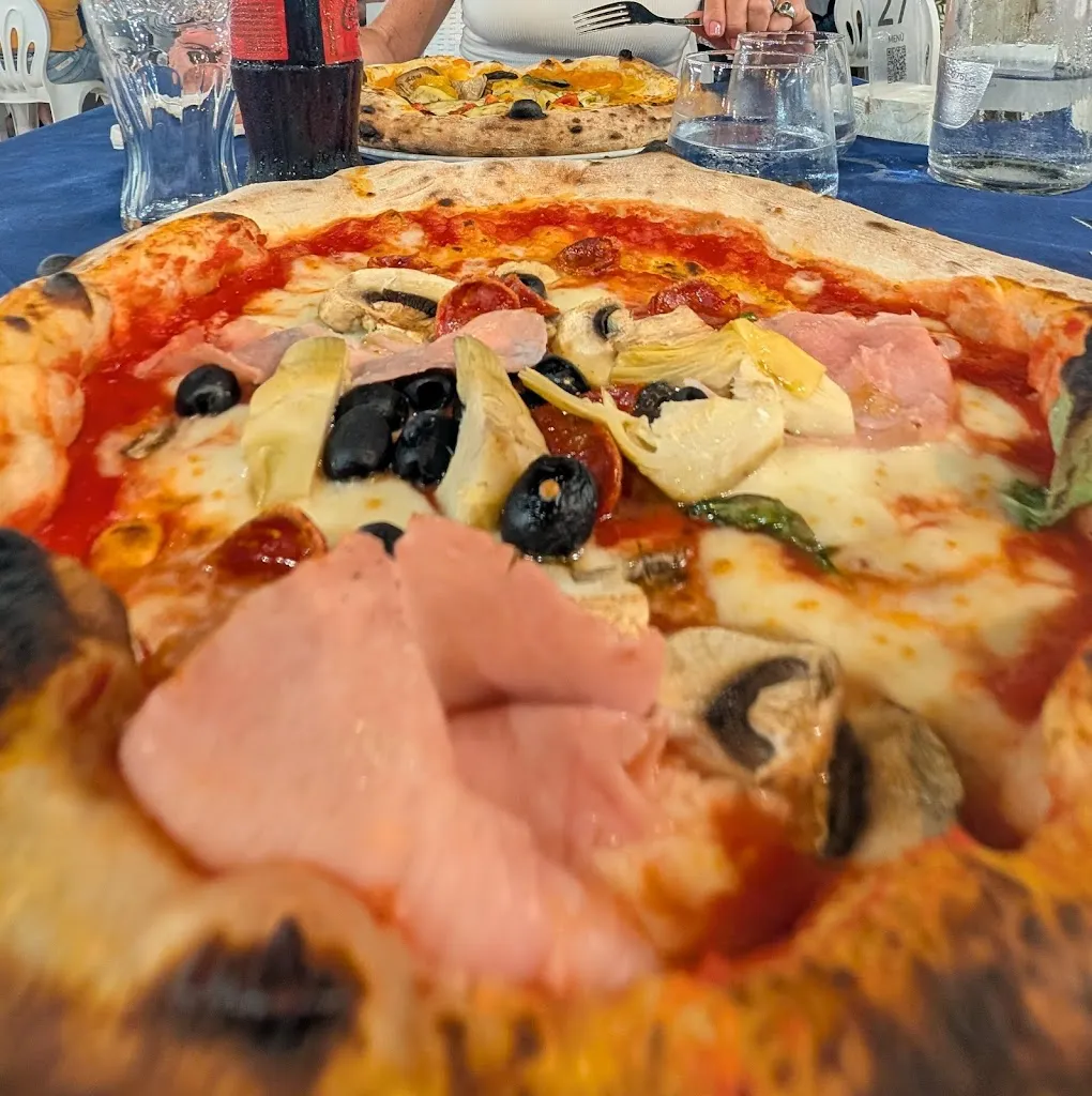 Fabio Liccardo_Soleado Beach_Cirò Marina_review