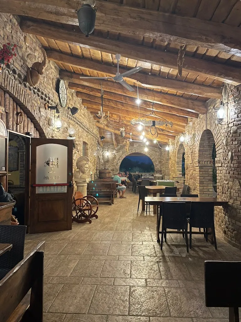 Jose Perochena_Country House 3 Quatrì_Corropoli_review