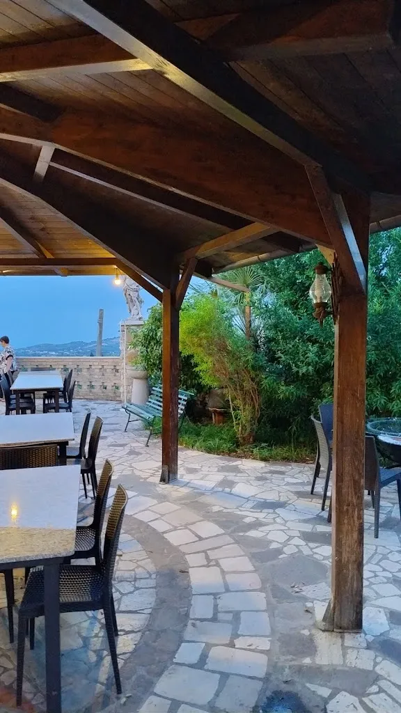 Country House 3 Quatrì_Corropoli_slider_image_3