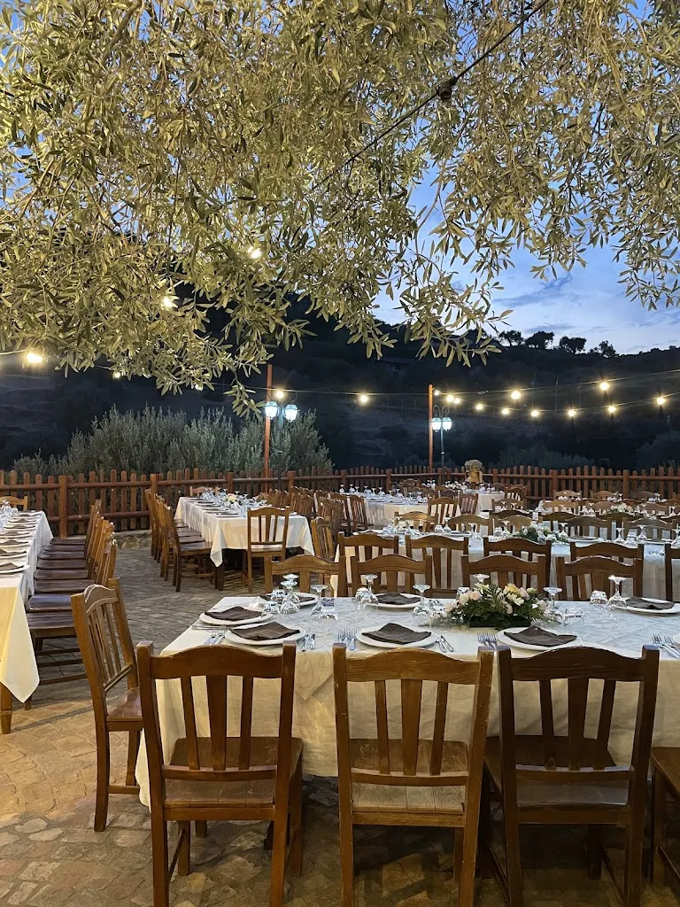 Agriturismo Catena restaurant in Cirò Marina