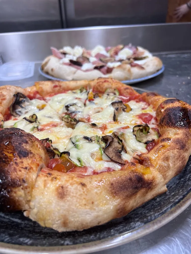 Dalle Radici Trattoria Tipica Pizzeria restaurant in Cortale