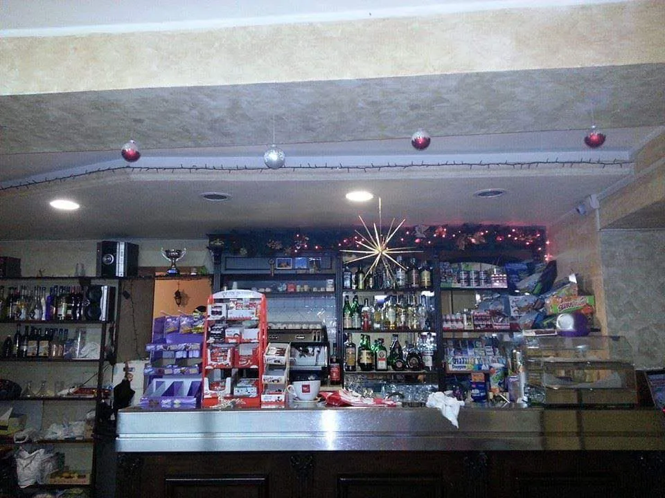 Akropolis Bar Pizzeria Gelateria restaurant in Cropalati