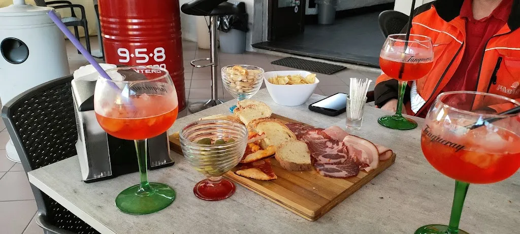 Guaranà Fashion Cafè_Cropani_slider_image_2