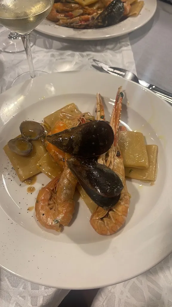 Nicole Loianno_Trattoria del Mare da Roberto_Corigliano Scalo_recensione