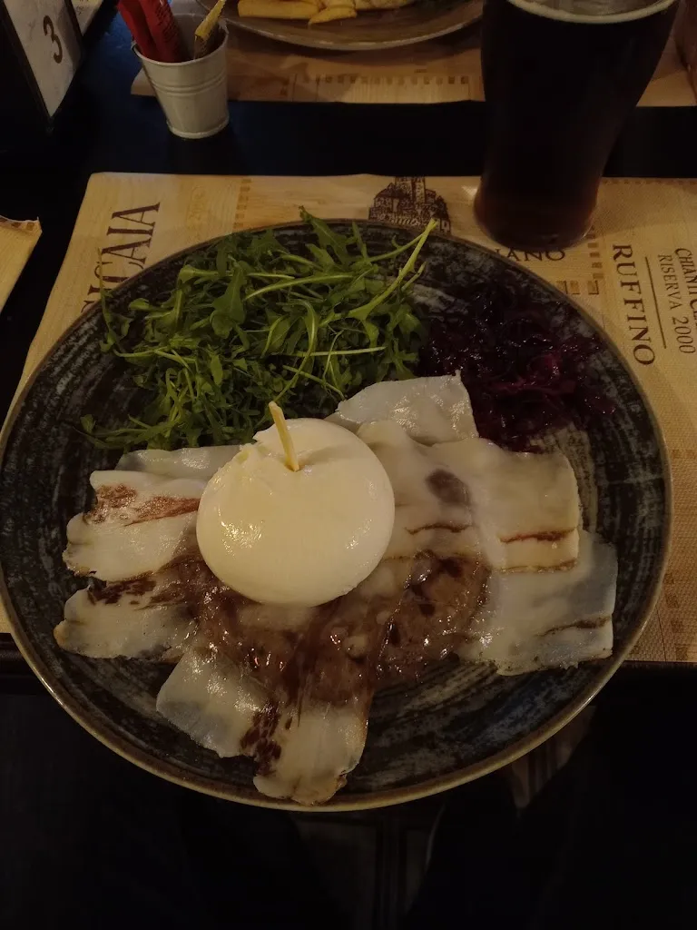 Andrea Scaglione_Old Square Pub_Corigliano Scalo_review