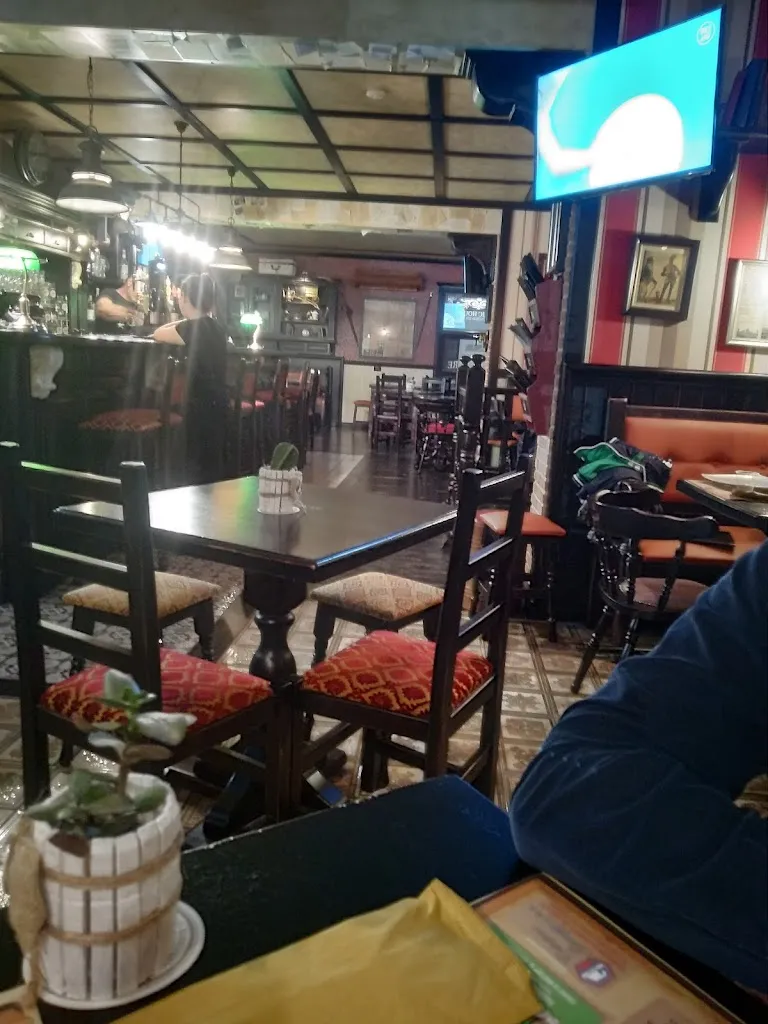 Olga K_Old Square Pub_Corigliano Scalo_review