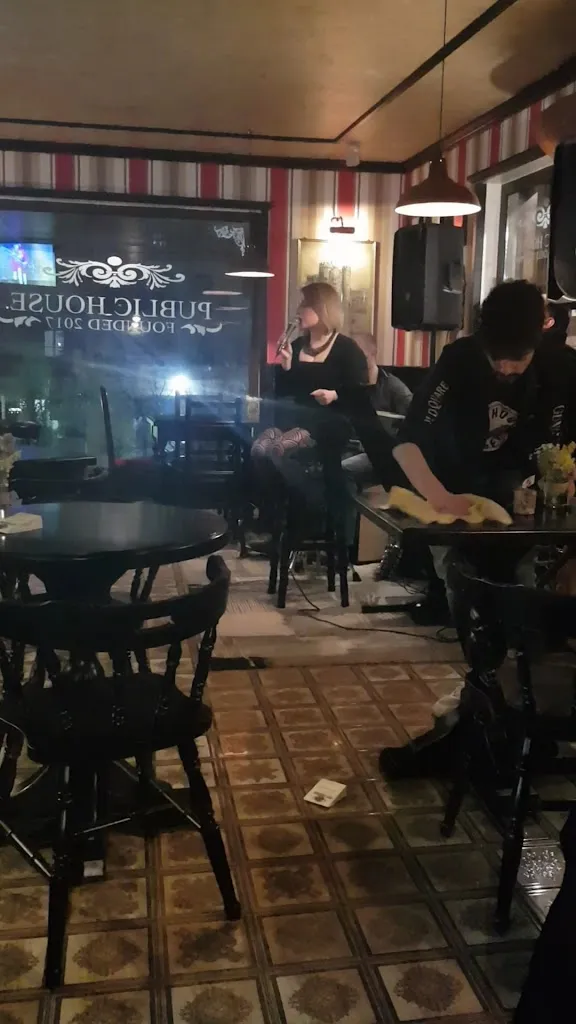 Old Square Pub_Corigliano Scalo_slider_image_2