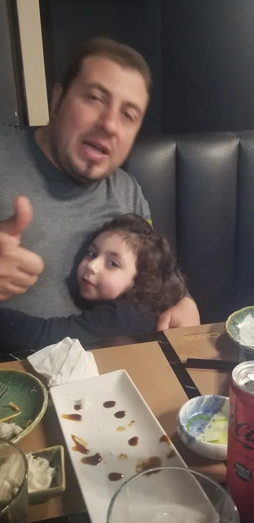 Christopher Thomas_OYA SUSHI Experience_Corigliano Scalo_review