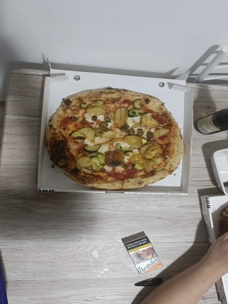 Ben Losardo_Mimosa Pizzeria_Corigliano Scalo_review