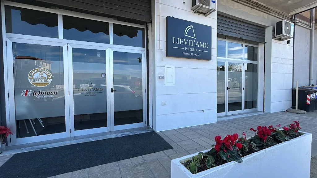 LIEVIT’AMO DI MATTIA MANFREDI_Corigliano Scalo_slider_image_1