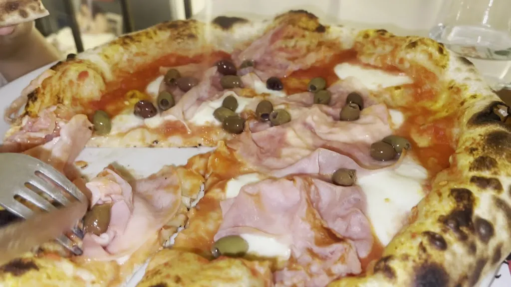 LIEVIT’AMO DI MATTIA MANFREDI_Corigliano Scalo_slider_image_2