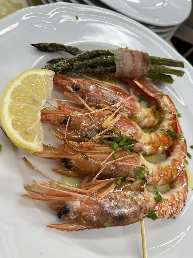 L'Aragosta - Ristorante di pesce_Corigliano Scalo_slider_image_1