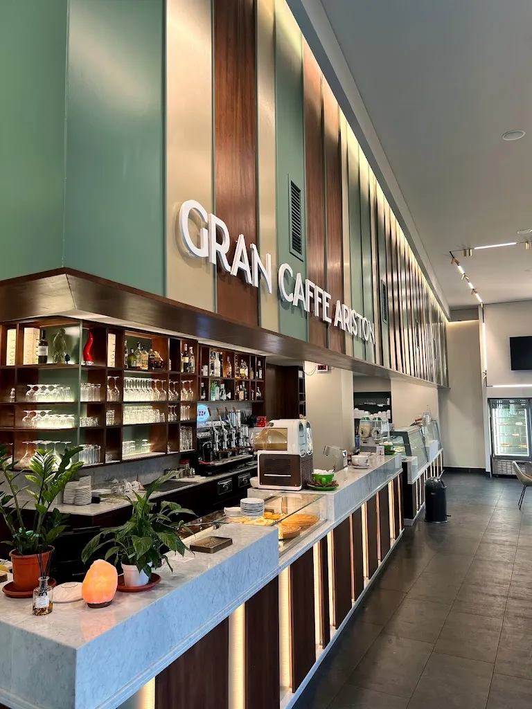 Caffè Ariston restaurant in Corigliano Scalo