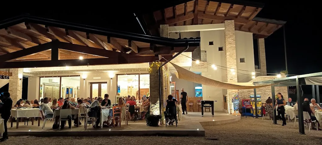 Gli Olmi 2 - Da Paola e Francesco restaurant in Corropoli