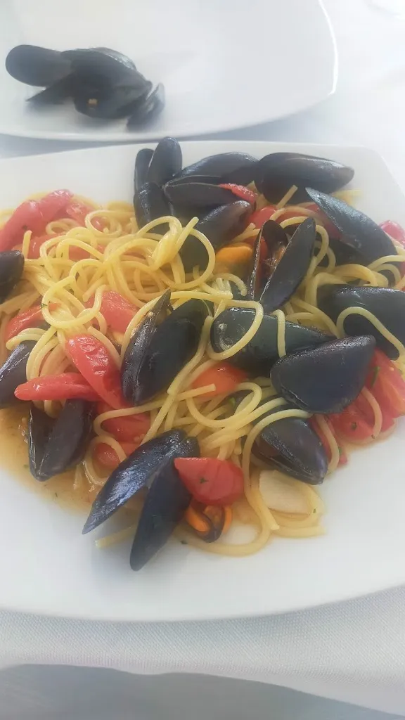 david moynihan_Tropix_Corigliano Calabro_review