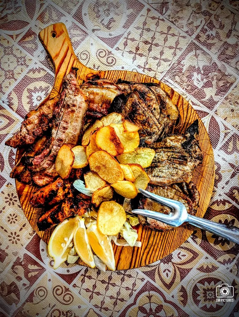 Daniel M._Farm Holiday Caruso_Crucoli_review