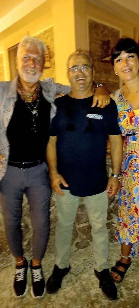 Sasa' liberty_Farm Holiday Caruso_Crucoli_review