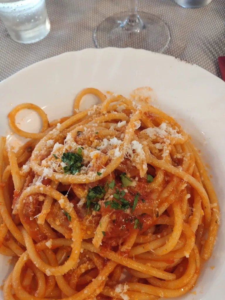 cesarina gerbino_Il Nido del Passero_Crucoli_review