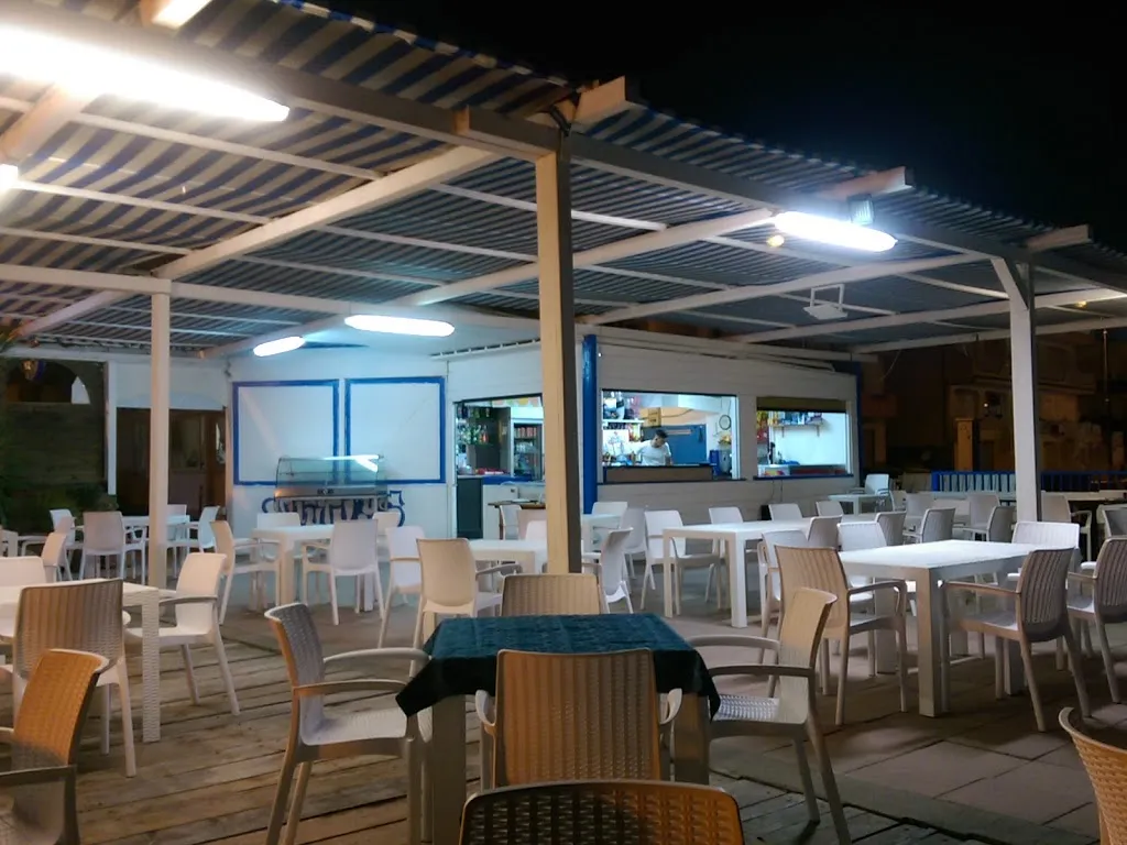 Ristorante Pizzeria Nautilus restaurant in Crucoli