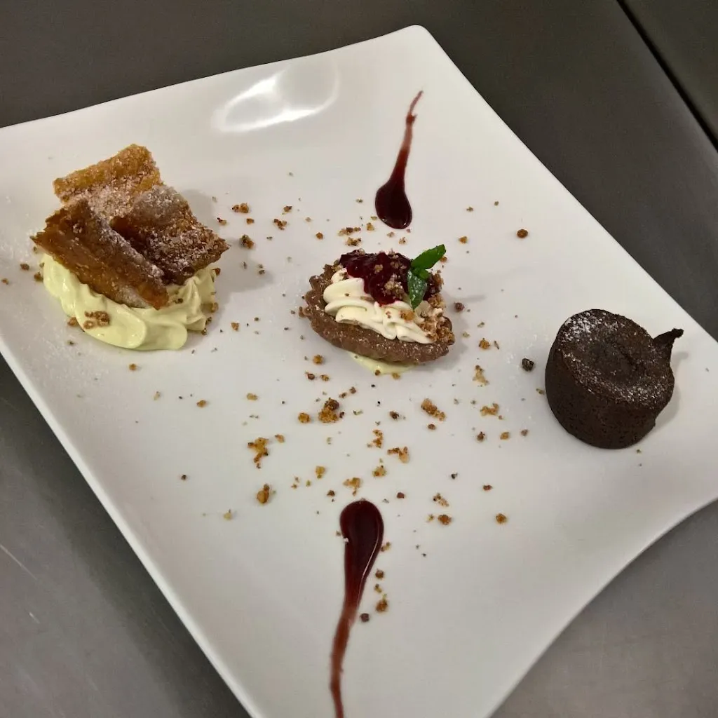 Ristorante Da Aquino_Cropani Marina_slider_image_2