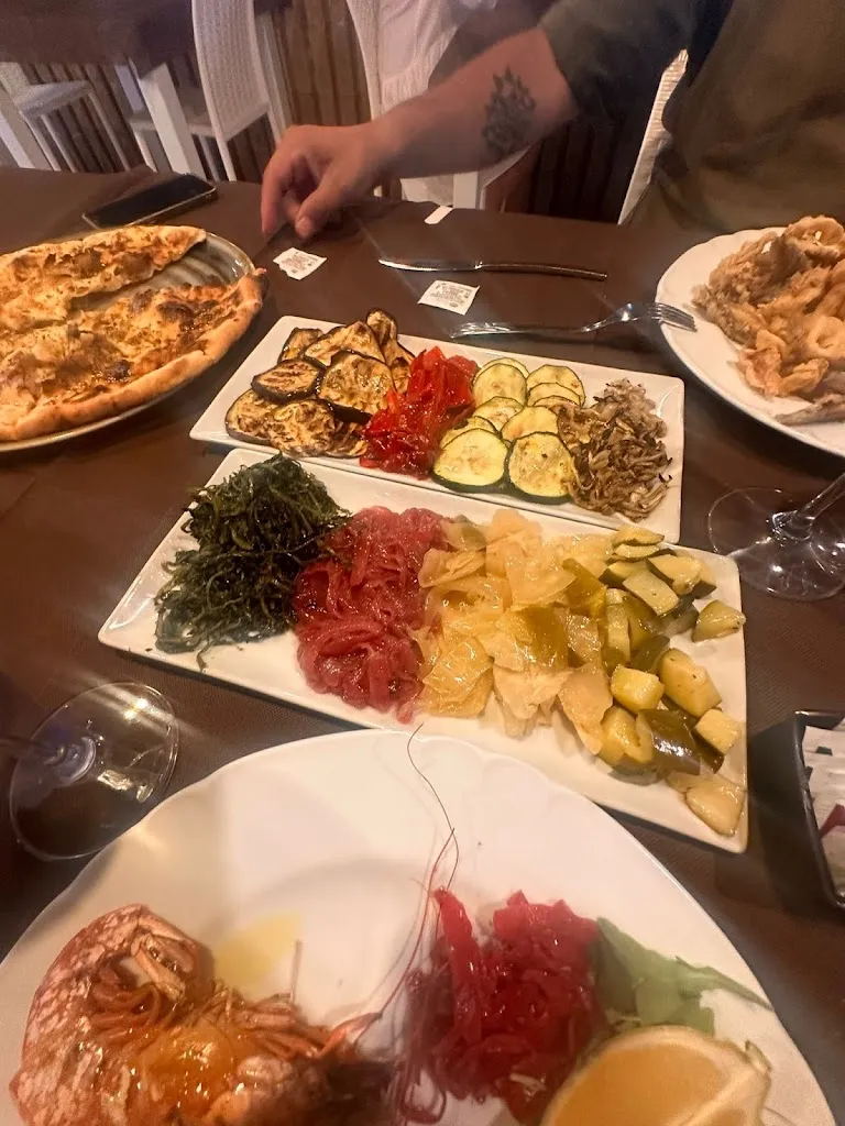 Quintino Ristorante_Cropani Marina_slider_image_2