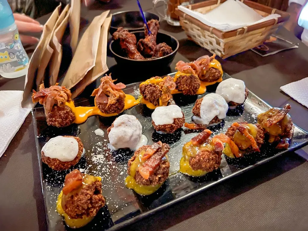 Menu_Thomson pub_Cropani Marina_image_7