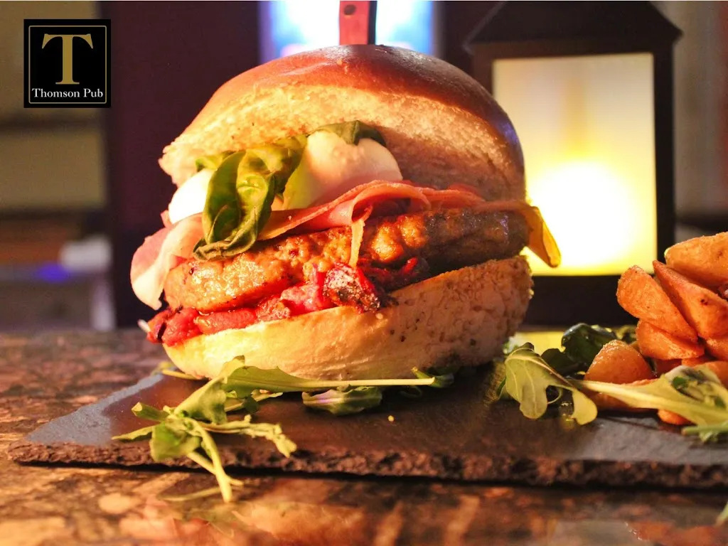 Thomson pub_Cropani Marina_slider_image_2