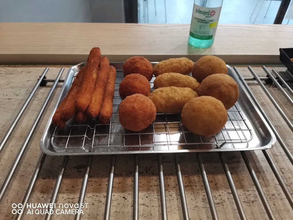 Pizza al taglio Talarico_Cropani Marina_slider_image_2