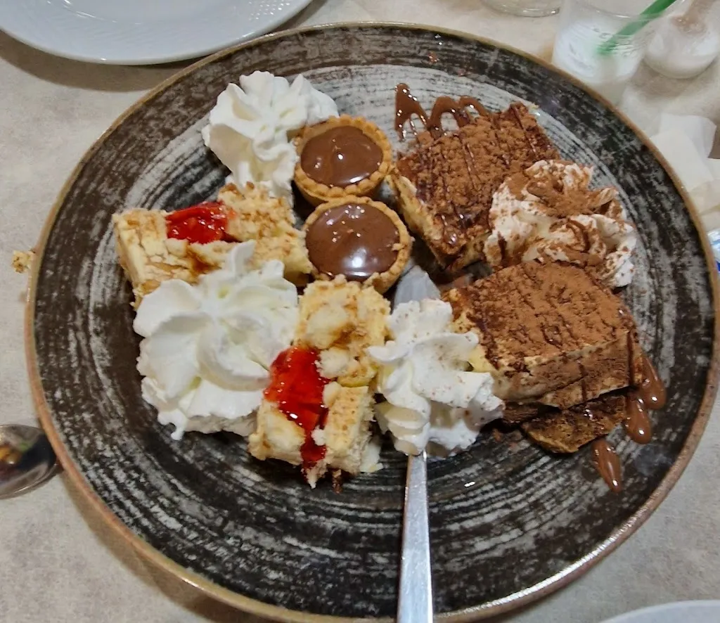 Michael Hofmann_Ristorante Pizzeria San Lorenzo_Cropani Marina_review