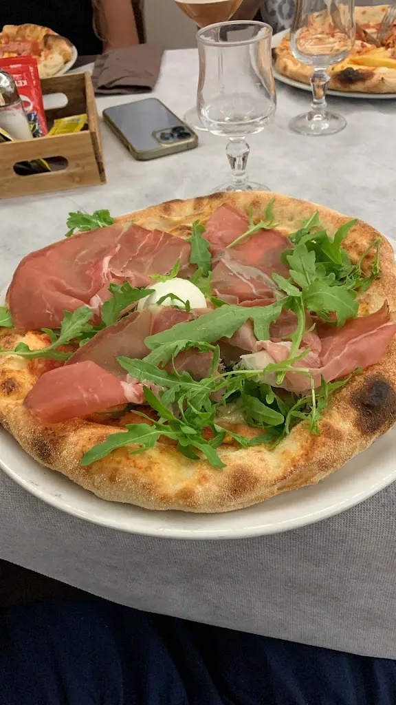 maria assunta cortese_Pizzeria Flamingo_Cutro_review