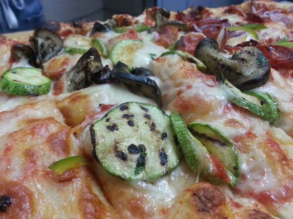 Pizzeria Flamingo_Cutro_slider_image_2