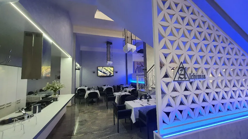 Alchimia ristorante terra&mare_Decollatura_slider_image_1