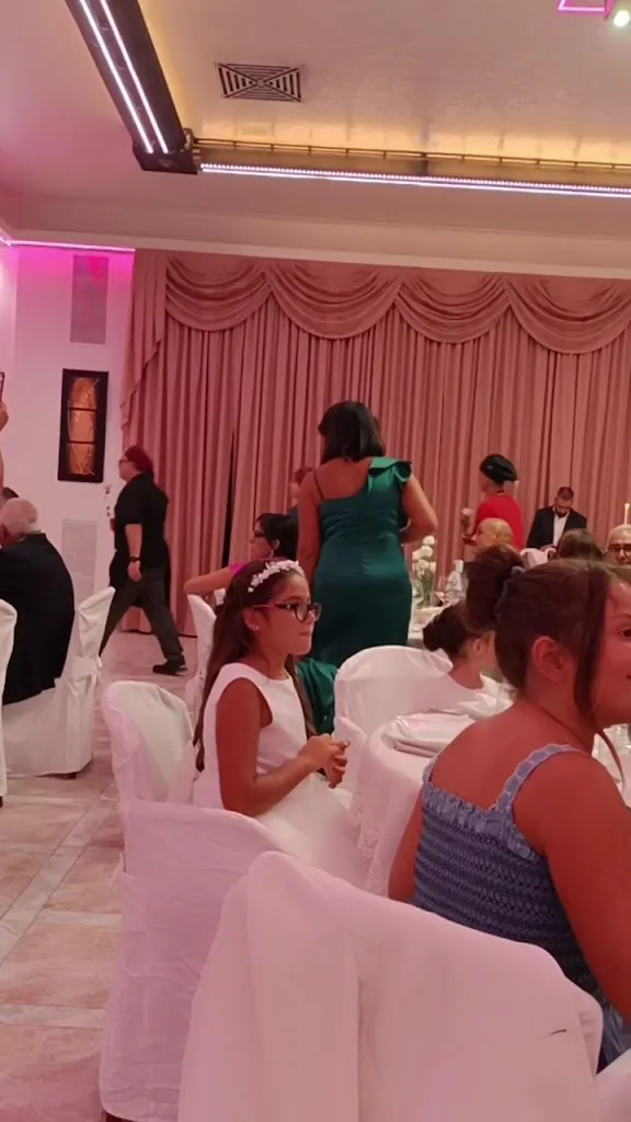 Palahotel Vallenoce_Decollatura_slider_image_2