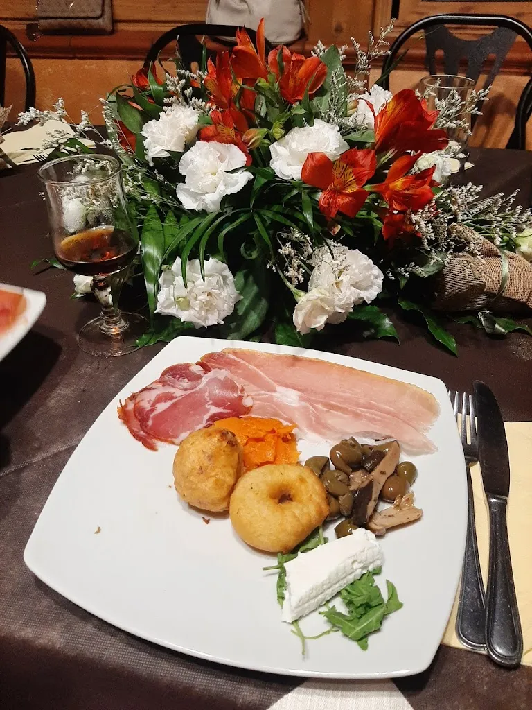 mariantonia longo_La Valle degli Ulivi_Donnici Inferiore_review