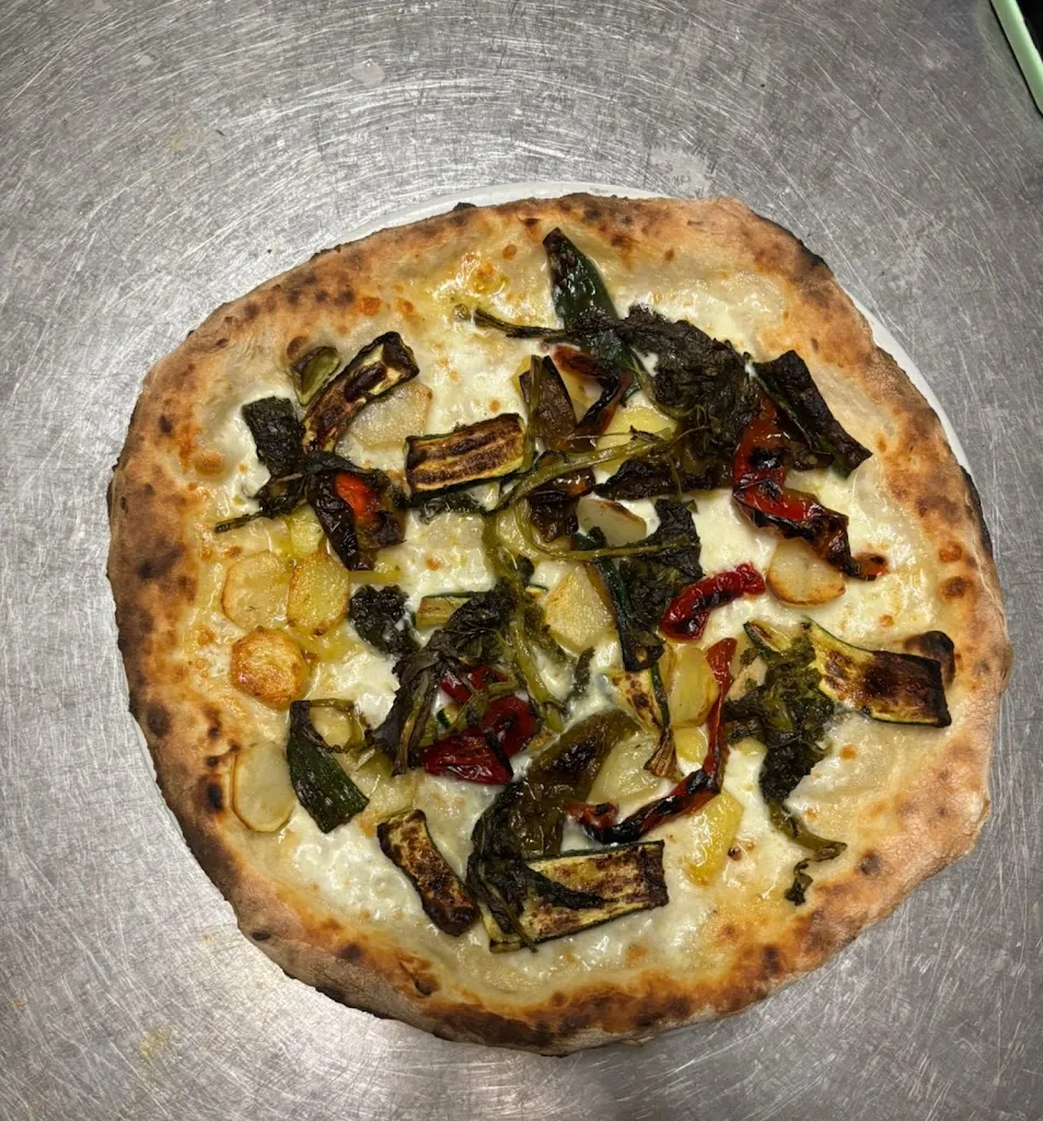 PIZZERIA TRATTORIA DA PAOLO_Fagnano Castello_slider_image_3