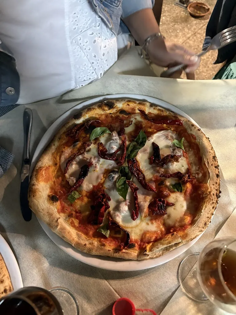 Gianluca lanzillotta_Papi Ristorante Pizzeria_Fagnano Castello_recensione