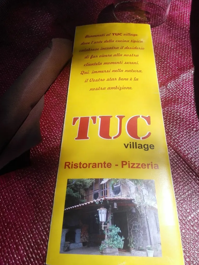 flora vinci orlando_Tuc Village_Fagnano Castello_Bewertung