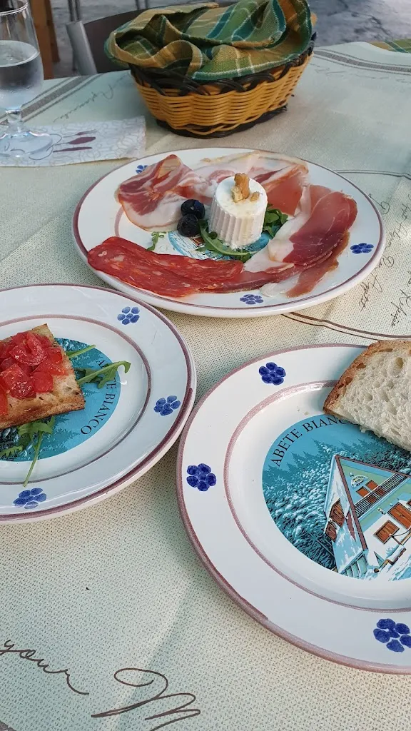 Klaudia_Abete Bianco_Fagnano Castello_review