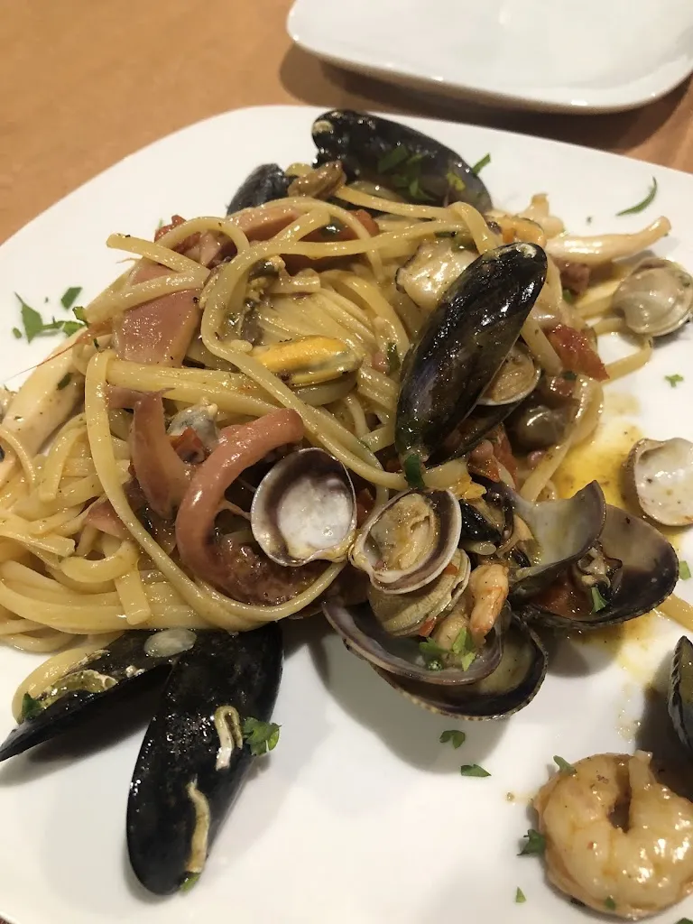 Sila G._Le Lanterne -Ristorante Pizzeria-_Crotone_recensione