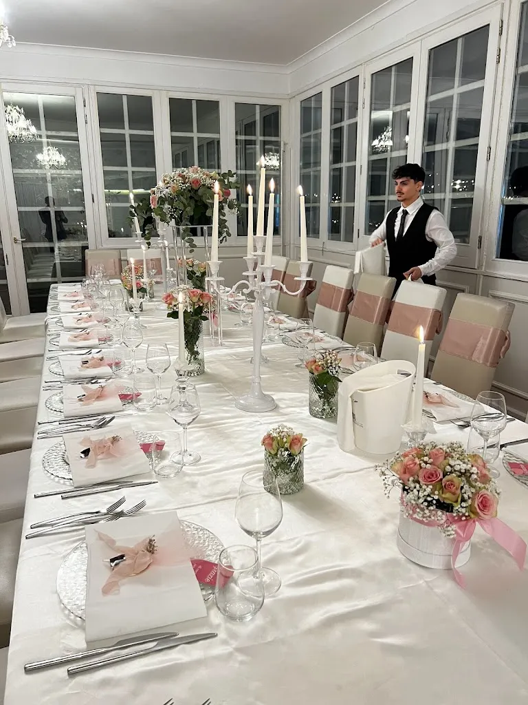 Unique Club Restaurant_Crotone_slider_image_1