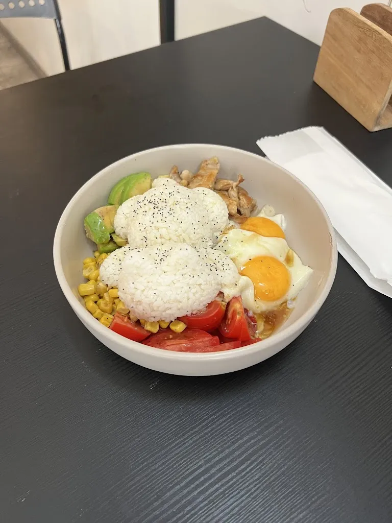 Davide Mang_Ehilà take away_Crotone_review