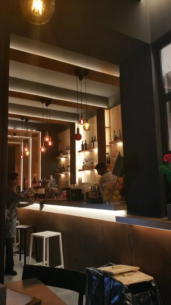 Joseph_Crotone_slider_image_1