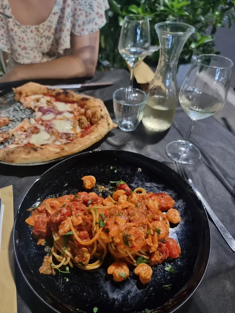 Jakob Zadnik_A Mano A Mano_Crotone_review