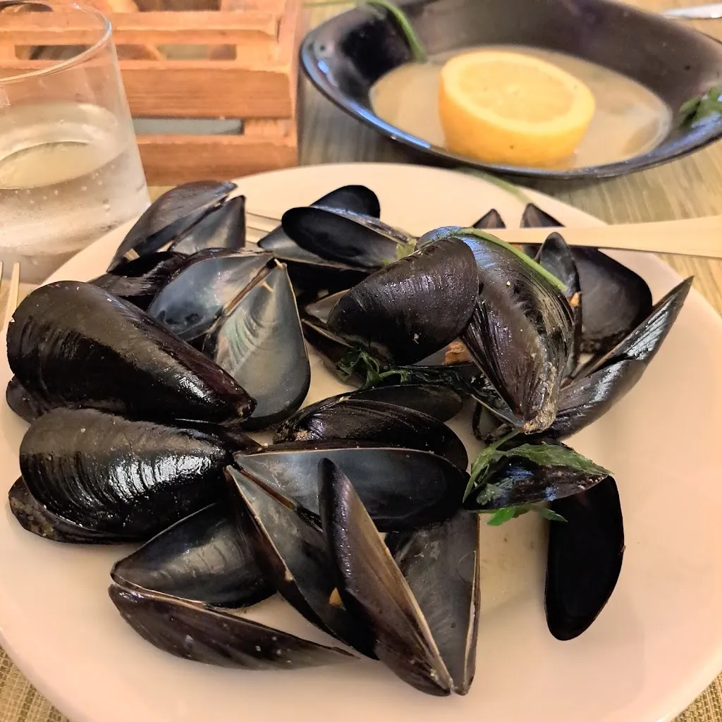 Ristorante Salvia Menta E Rosmarino_Crotone_slider_image_3